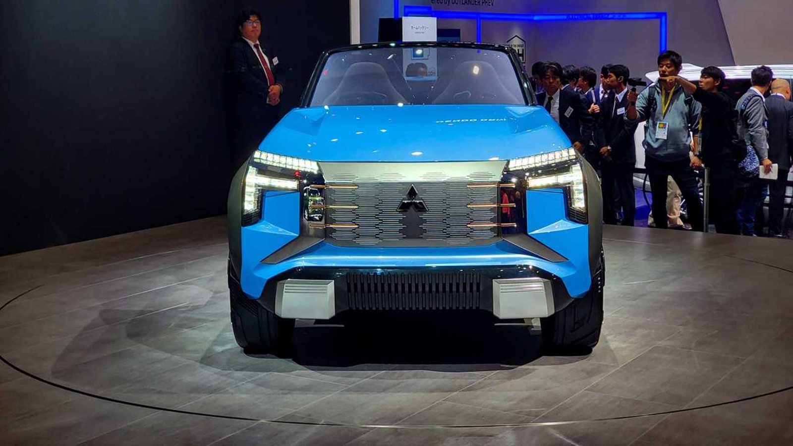 Mitsubishi Mi Tech Concept (5)