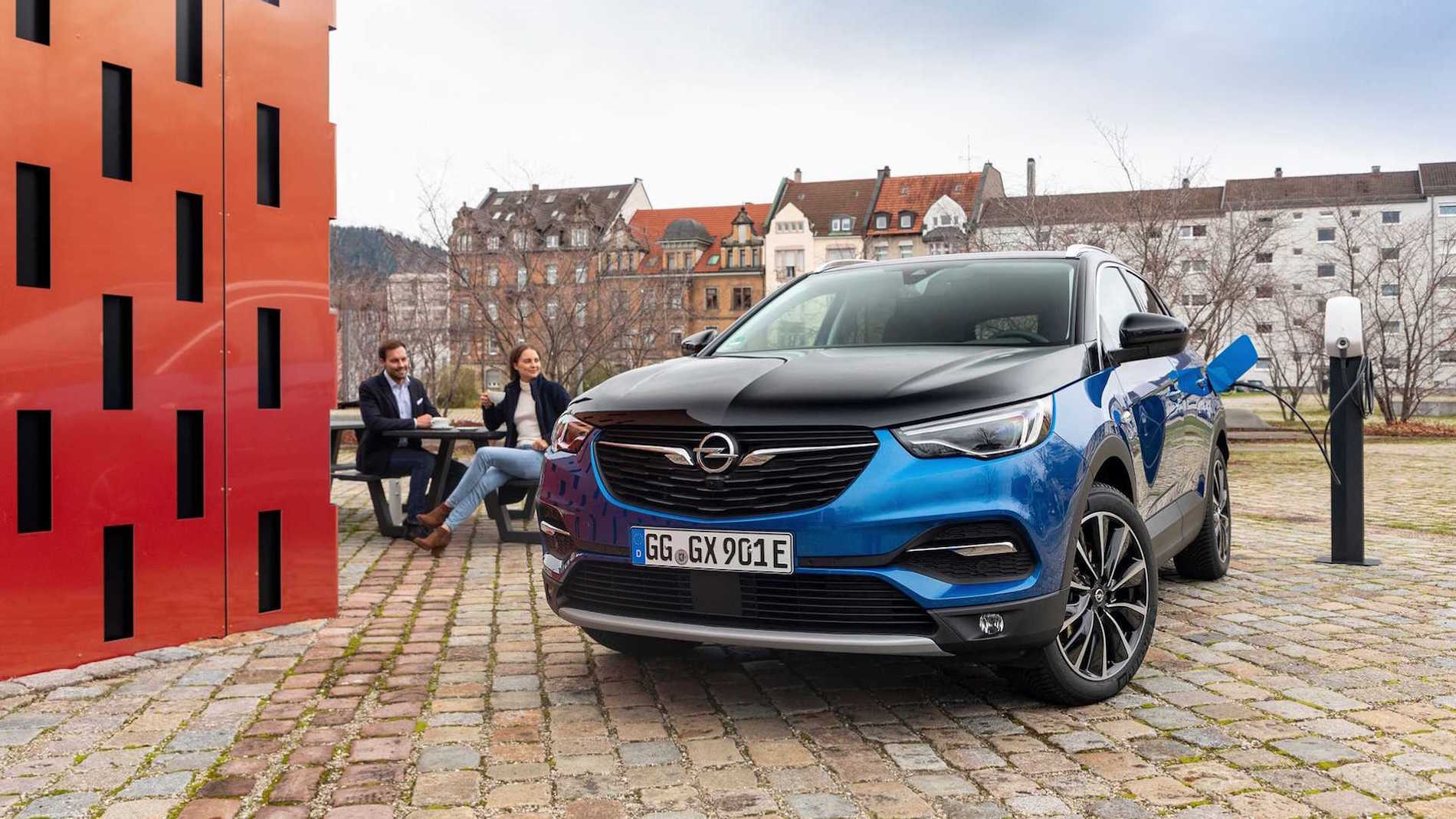 Opel Grandland Charging